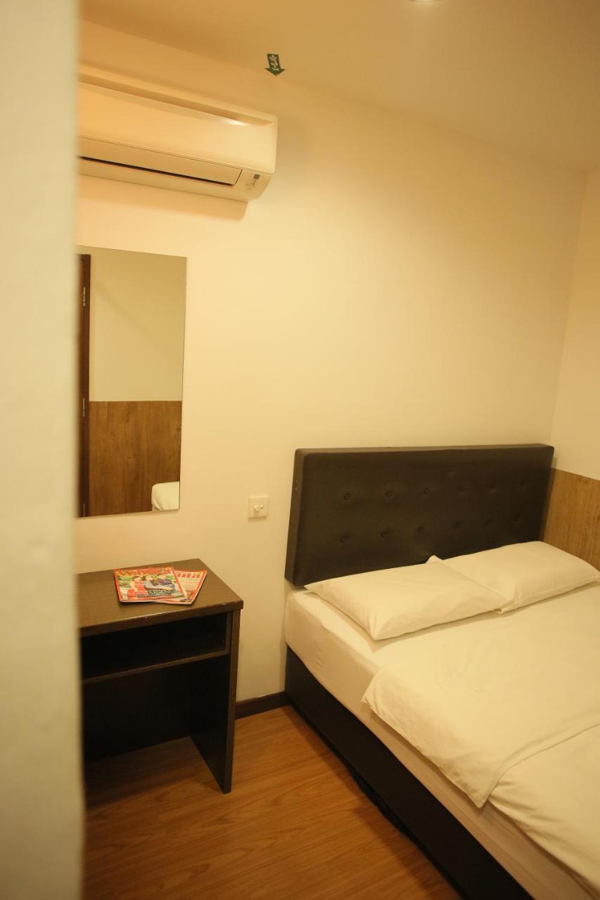 N K Hotel Муар Экстерьер фото