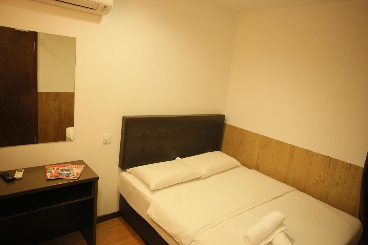 N K Hotel Муар Экстерьер фото